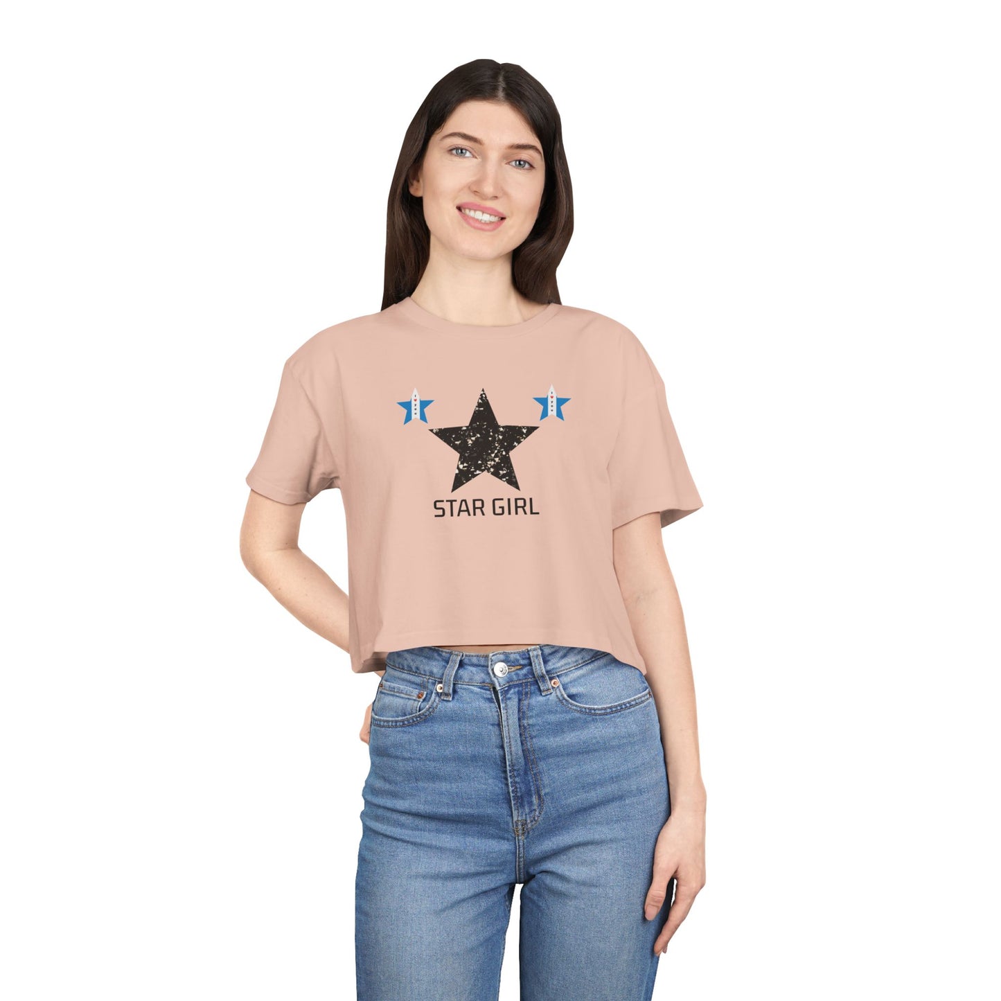 Camiseta corta para mujer "Star Girl" – elegante, moderna y casual, perfecta para el verano. Un regalo ideal con temática de estrellas para ella.